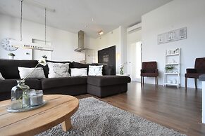 Luxury Villa in Harderwijk near Lake