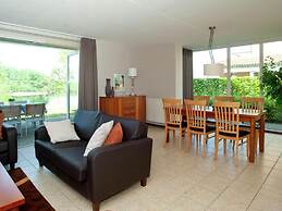 House With a View on Harbor, in a Water Area