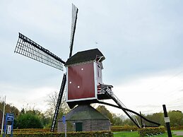 House With a View on Harbor, in a Water Area