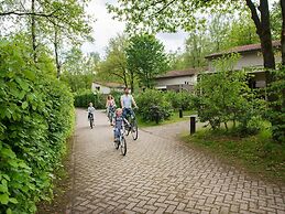 Detached Forest Villa With Dishwasher, Located in De Veluwe