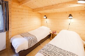 Relaxing Chalet w/ Garden