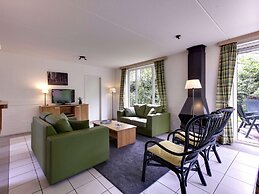 Cozy Holiday Home with Garden near Zwolle