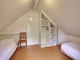 Cozy Holiday Home with Garden near Zwolle