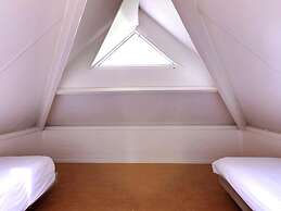 Cozy Holiday Home with Garden near Zwolle