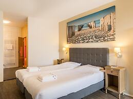 Luxurious Apartment Near the sea