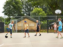 Tidy, Child-friendly Villa With a Sauna in Limburg