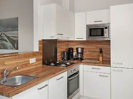 Detached Bungalow, in a Holiday Park Within Walking Distance of the Be