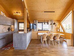Chalet With Panoramic Sauna