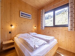 Chalet With Panoramic Sauna