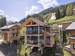 Chalet With Panoramic Sauna