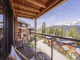Chalet With Panoramic Sauna