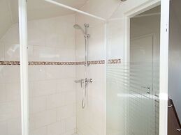 Cozy Holiday Home With a Spacious Garden, Near the Sea