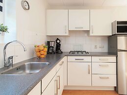 Cozy Holiday Home With a Spacious Garden, Near the Sea