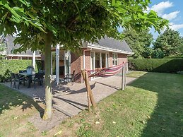 Cozy Holiday Home With a Spacious Garden, Near the Sea