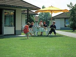 Restyled Single Storey Bungalow, Near the Sea on Texel