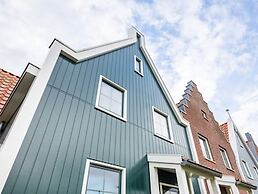 Restyled Apartment on the Markermeer