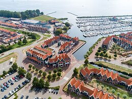 Restyled Apartment on the Markermeer