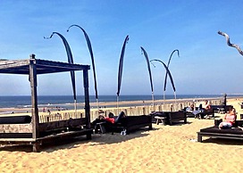 Modern Lodge With 2 Bathrooms, Near the Beach