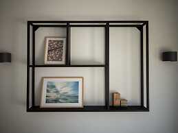 Modern Lodge With 2 Bathrooms, Near the Beach