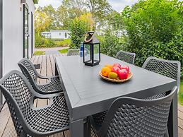 Modern Chalet With Dishwasher, Near the Hunebedcentrum