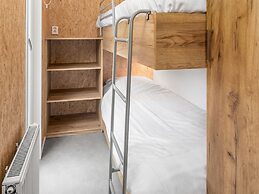 Modern Chalet With Dishwasher, Near the Hunebedcentrum