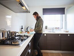 Great Villa With Sauna and Whirlpool in Limburg