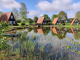 Detached Chalet in Tranquil Dutch Countryside