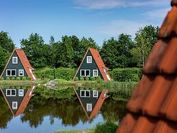 Cottage With Garden, Near Fishing Pond