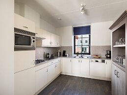 Restyled Apartment on the Markermeer