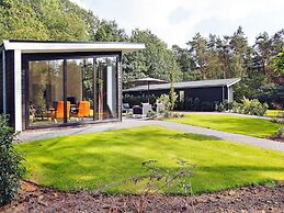 Designed Chalet With Smart TV, Next to Forest