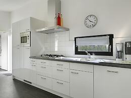 Designed Chalet With Smart TV, Next to Forest