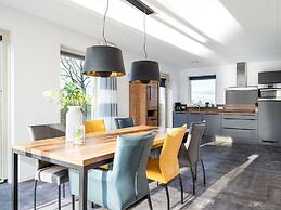 Holiday Home With Private Jetty on Water