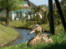Comfortable Villa With Wifi, Near the Sea in Cosy Domburg