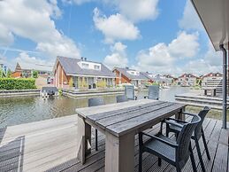 Holiday Home Waterpark de Meerparel in Uitgeest