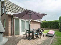 Nice House with Large Garden in Noordwijk & near Sea