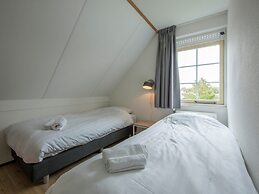 Restyled Villa With Dishwasher, Near the Sea in Domburg