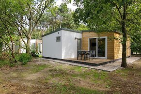 Kijkduin Chalet Near Beach