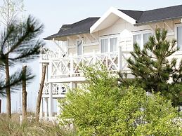 Luxury Apartment With Combi Microwave, Near Rockanje