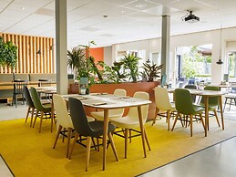 Detached Bungalow With Wifi, Located at Park De Veluwe