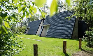 Chalet Near Trails & Forest