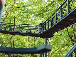 Well Furnished Mobile Home with Microwave near Water