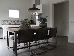 Tidy Chalet With a Dishwasher, on the Bemelerberg