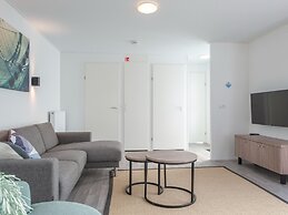 Modern Lodge With Combi-microwave, Beach at 500 m