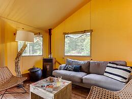 Tent Lodge With Sanitary Facilities