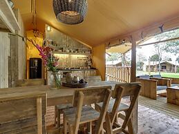 Tent Lodge With Sanitary Facilities