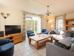 Detached Villa With Dishwasher Near the Sea