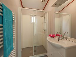 Well Furnished Chalet With Wifi, in Natural Surroundings