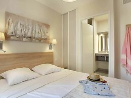 Modern Coastal Escape