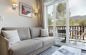 Modern Coastal Escape