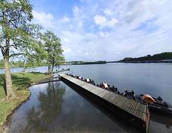 Cosy Bungalow With Microwave in the Middle of De Maasduinen